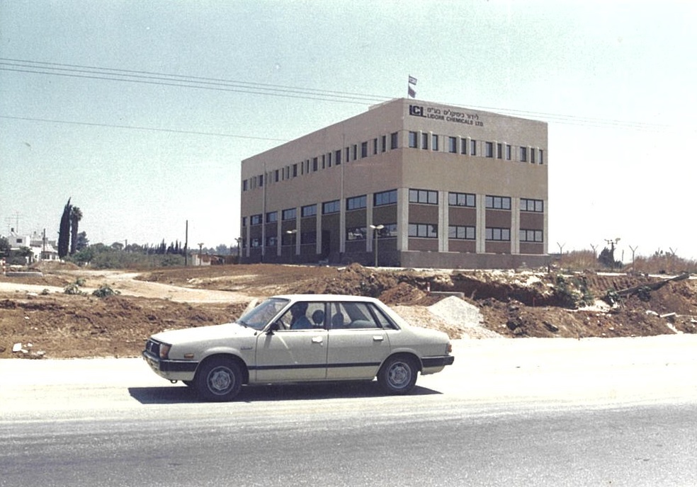 מעבר למשרדי צומת מורשה